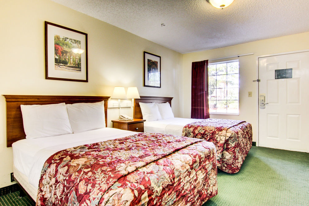 Intown Suites Extended Stay Jacksonville Fl - Baymeadows Экстерьер фото